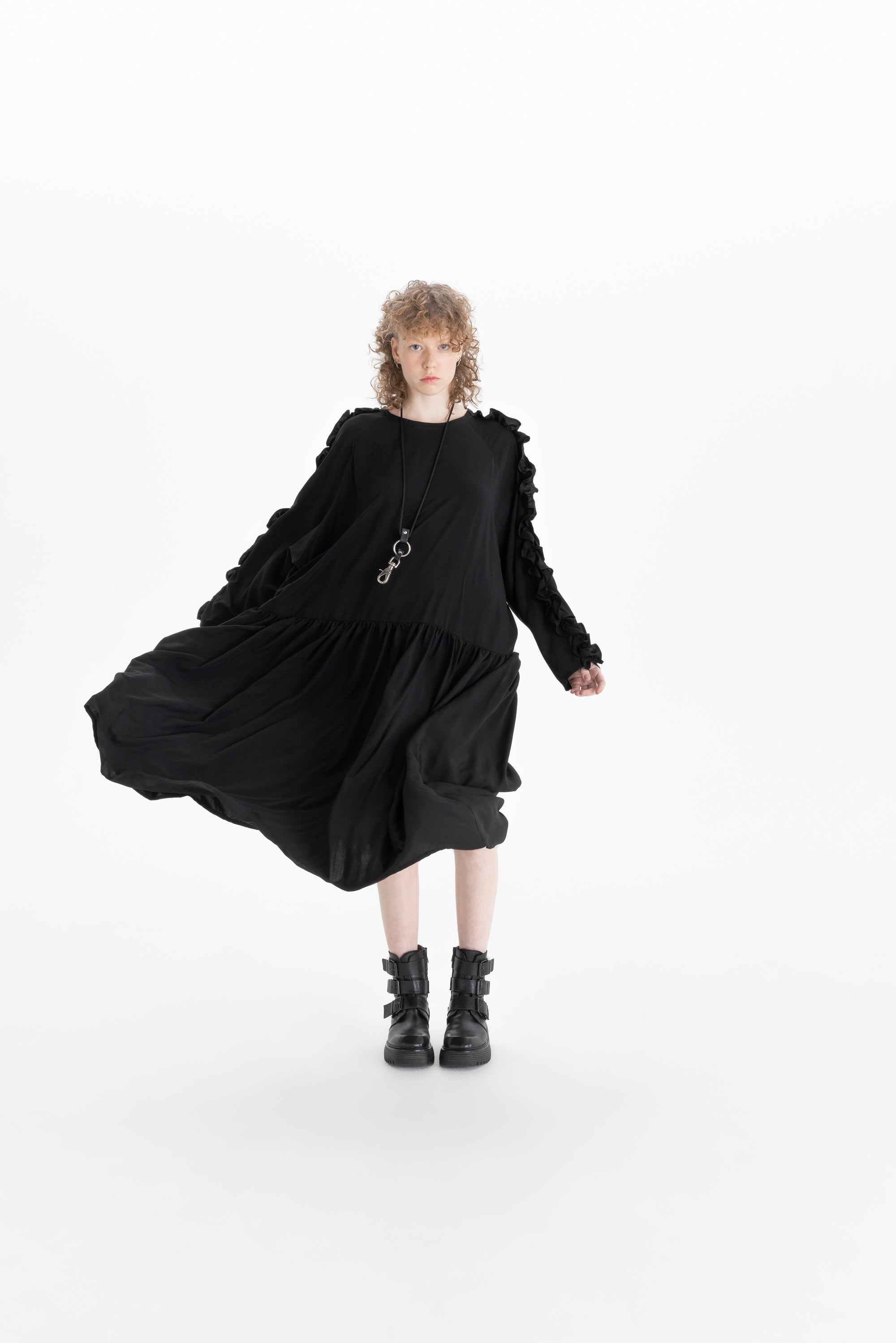 RUFFLE DRESS_black